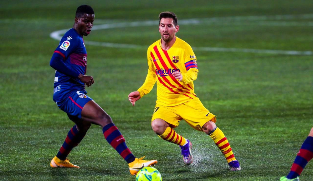 包含格拉纳达：实力展现，一路向前！的词条