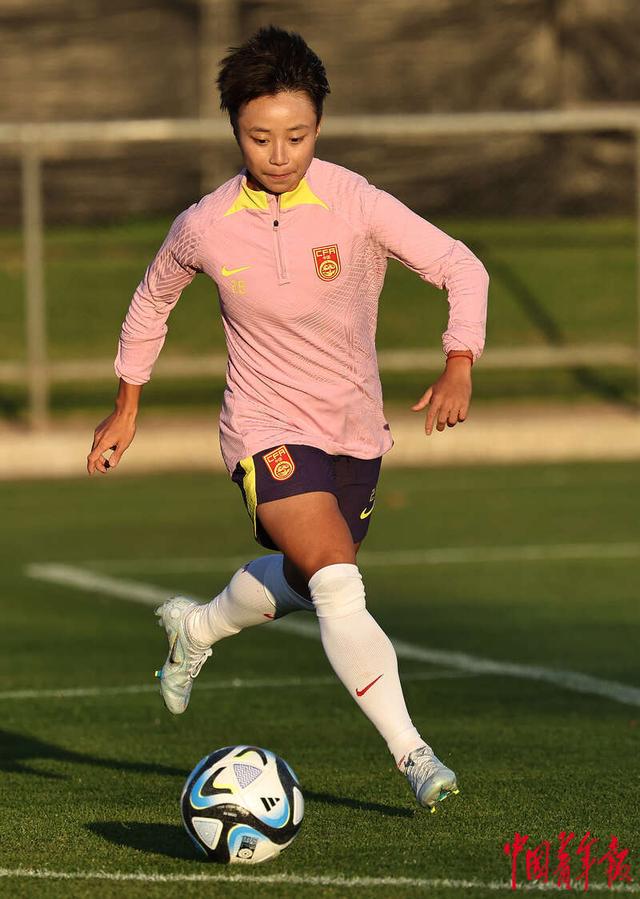中国女足备战反复推演,打造黄金一代的是谁