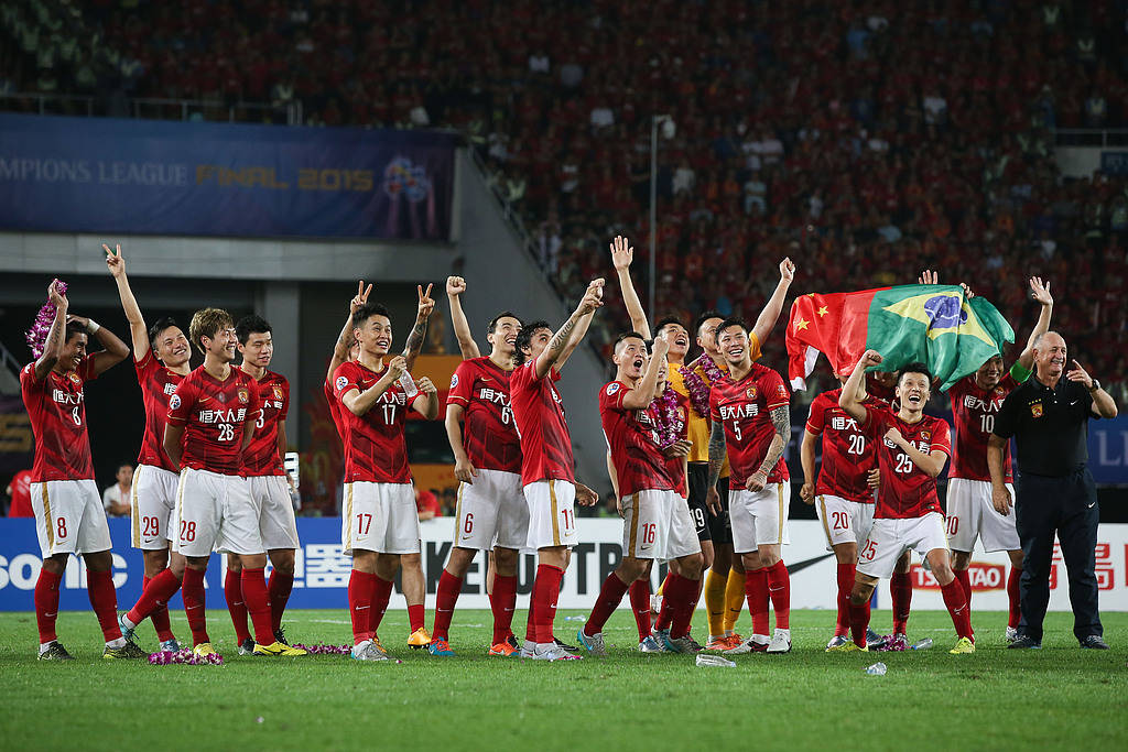 开云APP-广州恒大团结一心冲刺亚冠，力争卫冕(广州恒大俱乐部官方网站)